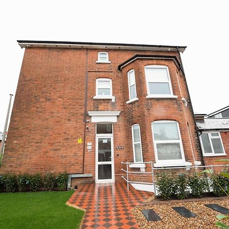 Laurel House Apartment Reading Luaran gambar