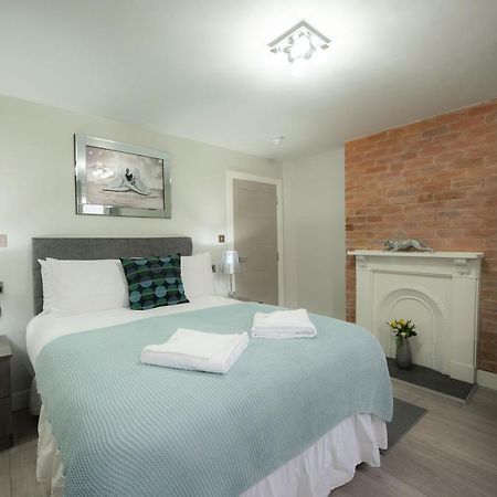 Laurel House Apartment Reading Luaran gambar