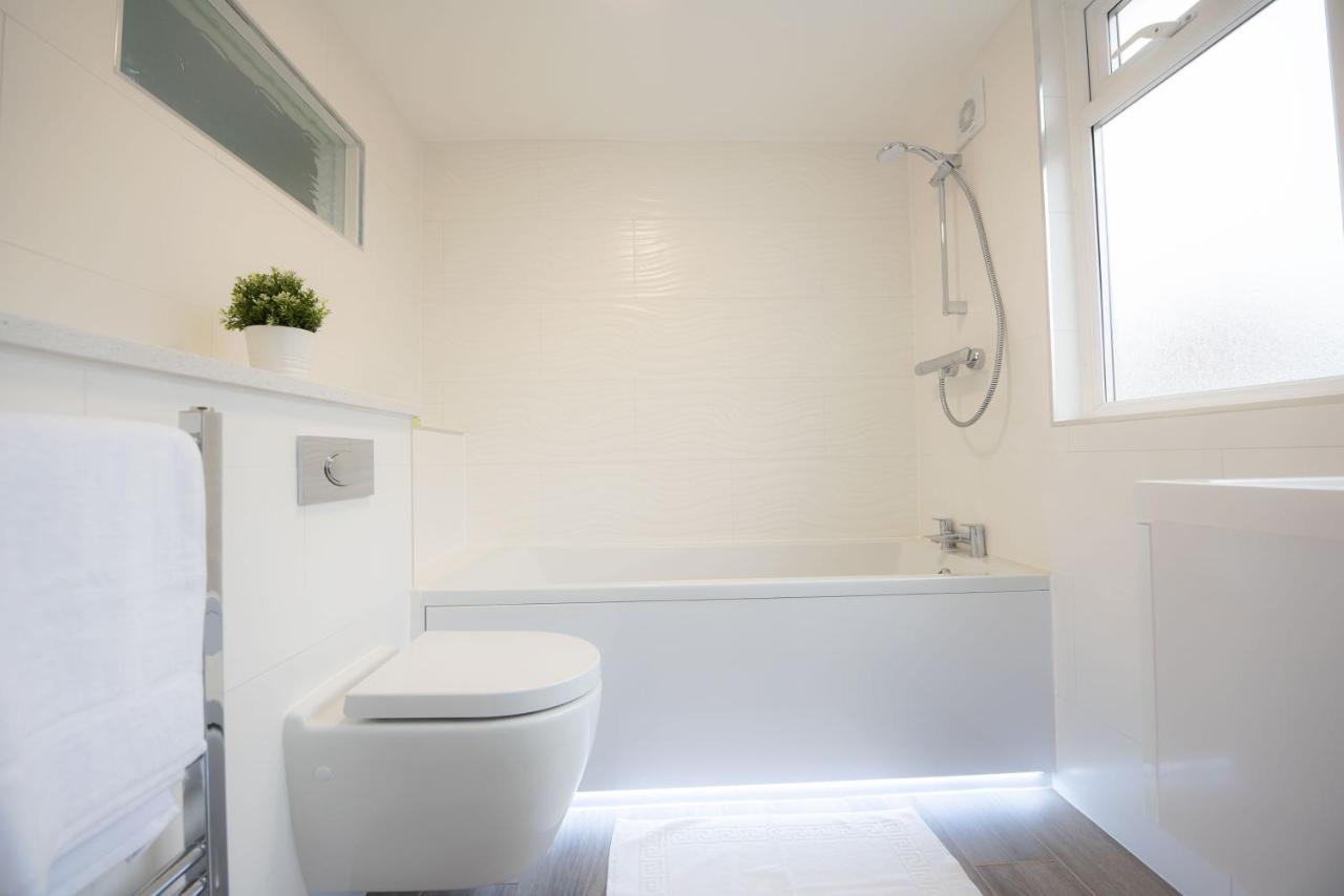 Laurel House Apartment Reading Luaran gambar