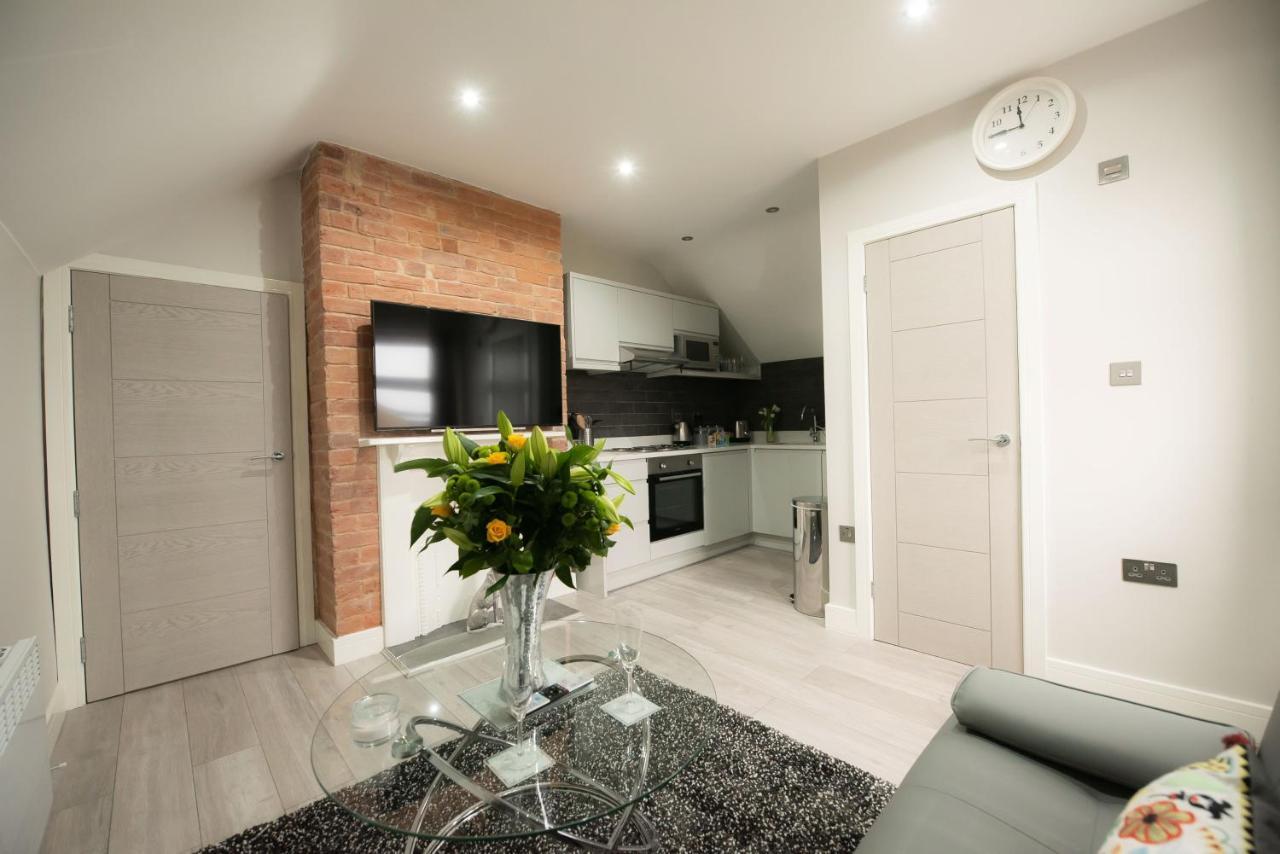 Laurel House Apartment Reading Luaran gambar
